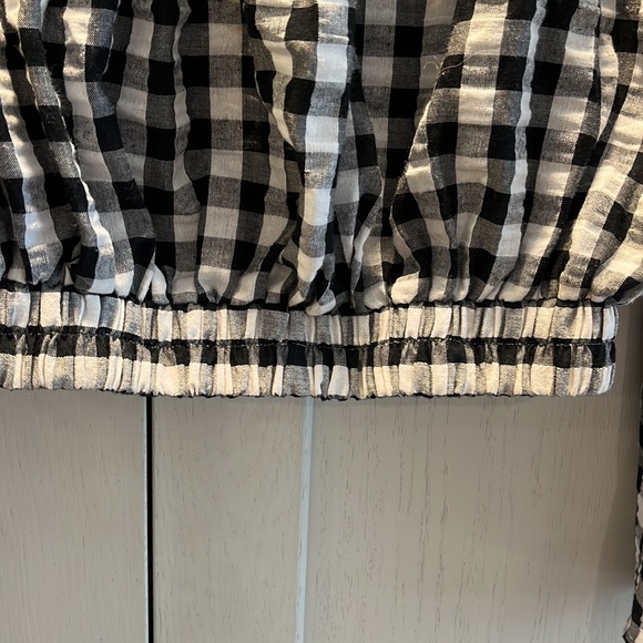 Black and white check crop top - Picture 3 of 4